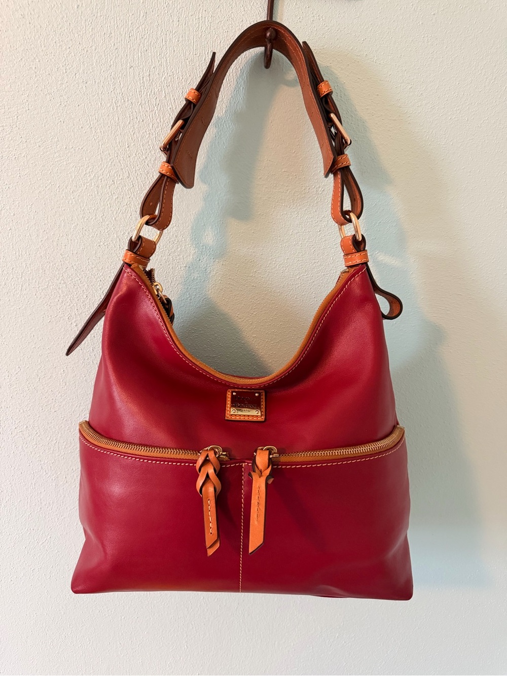 Dooney Bourke Red Smooth Florentine Leather Dillen Beautiful!